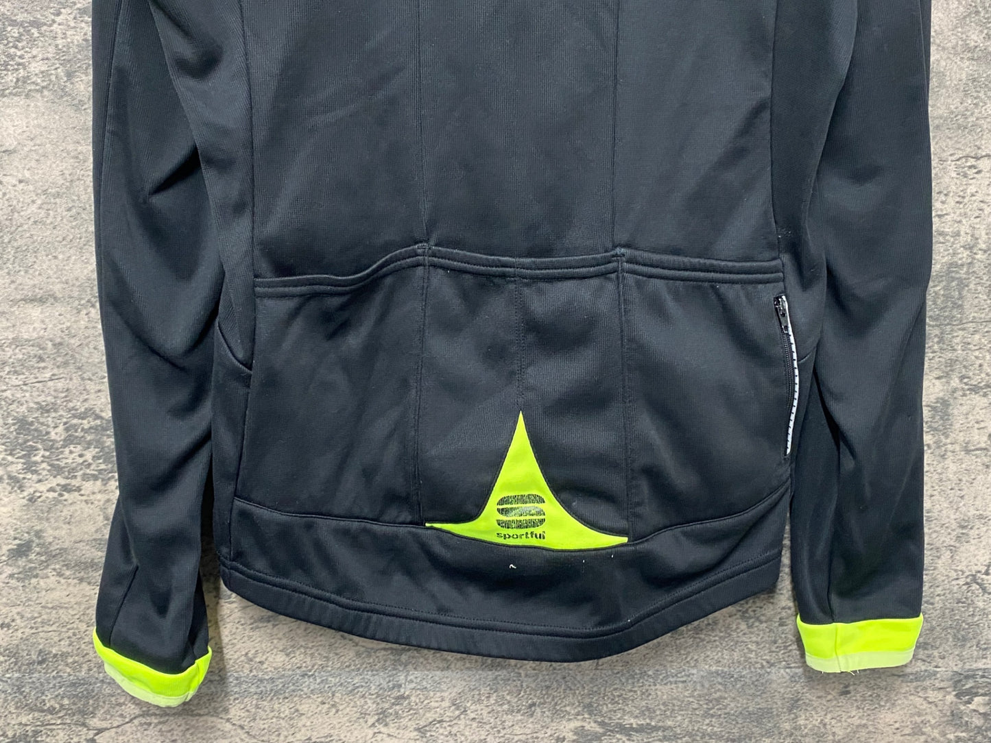 IZ551 スポーツフル sportful 長袖サイクルジャージ 黒 M 裏起毛 ほつれ ロゴヒビ