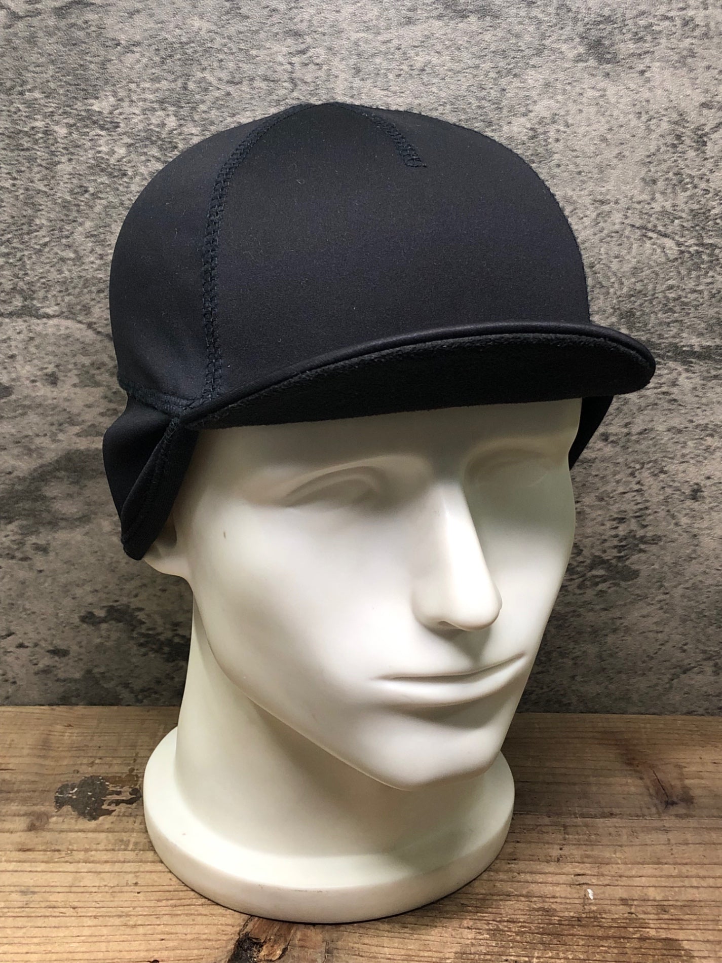 IS736 ラファ Rapha サイクルキャップ 黒 フリーサイズ 裏起毛