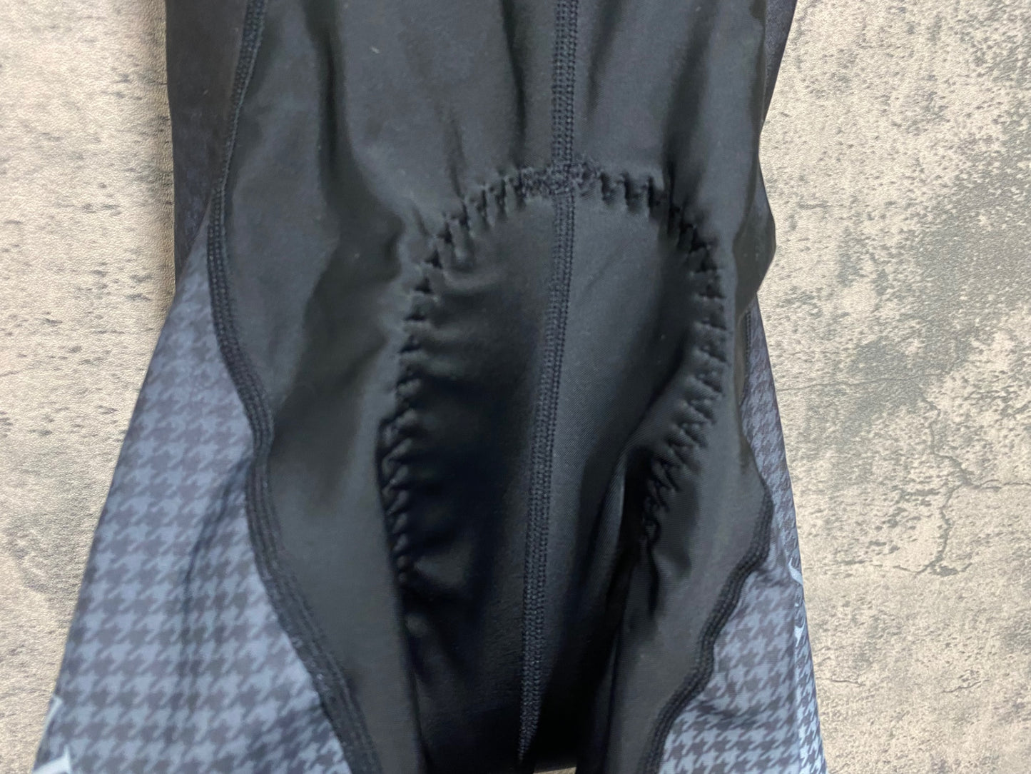 JD277 リオンドカペルミュール Lion de KAPELMUUR ビブショーツ 黒 白 千鳥 S