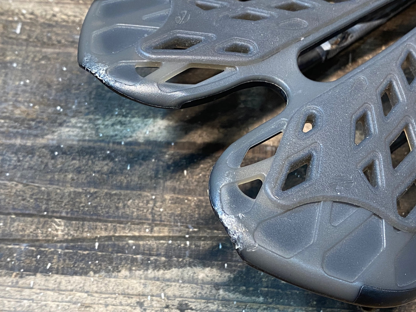 IQ586 タイオガ TIOGA Spyder TwinTail 2 サドル カーボンレール グレー