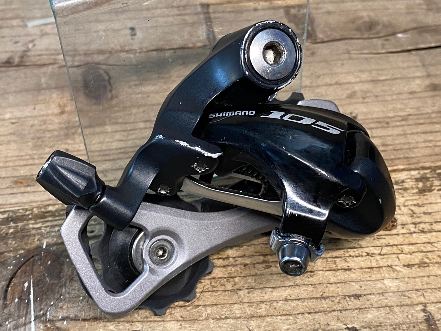 GI676 シマノ SHIMANO 105 RD-5700 リアディレイラー 10S