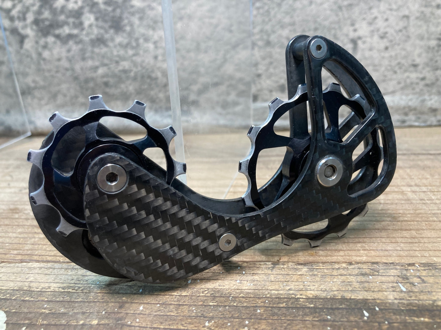 IR804 カーボンドライジャパン CarbonDryJapan V3 ビッグプーリー レッド 11/15T R9100/R8000系