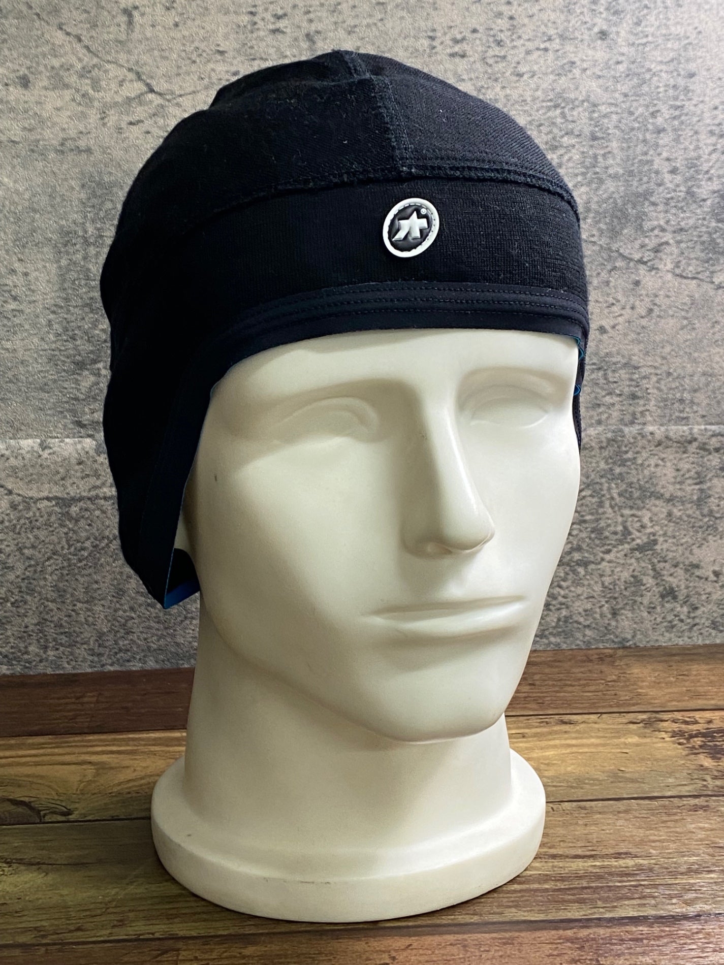 IZ198 アソス assos WINTERキャップ 黒 2