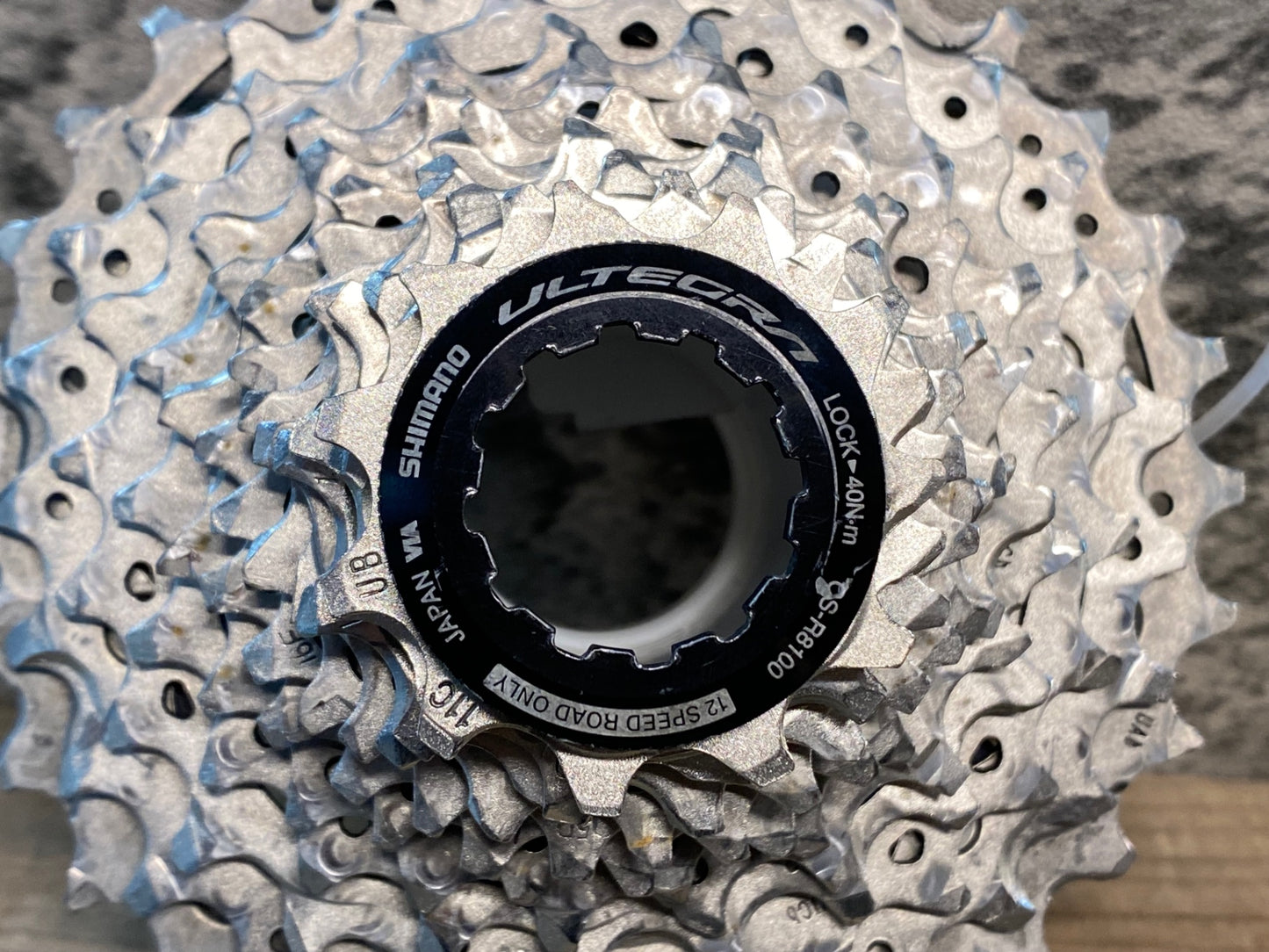 IS575 シマノ Shimano アルテグラ ULTEGRA CS-R8100 スプロケット 11-30T 12s