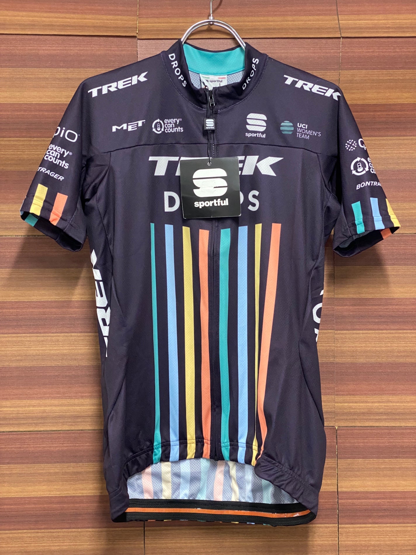 IT974 スポーツフル sportful 半袖 サイクルジャージ 黒 L