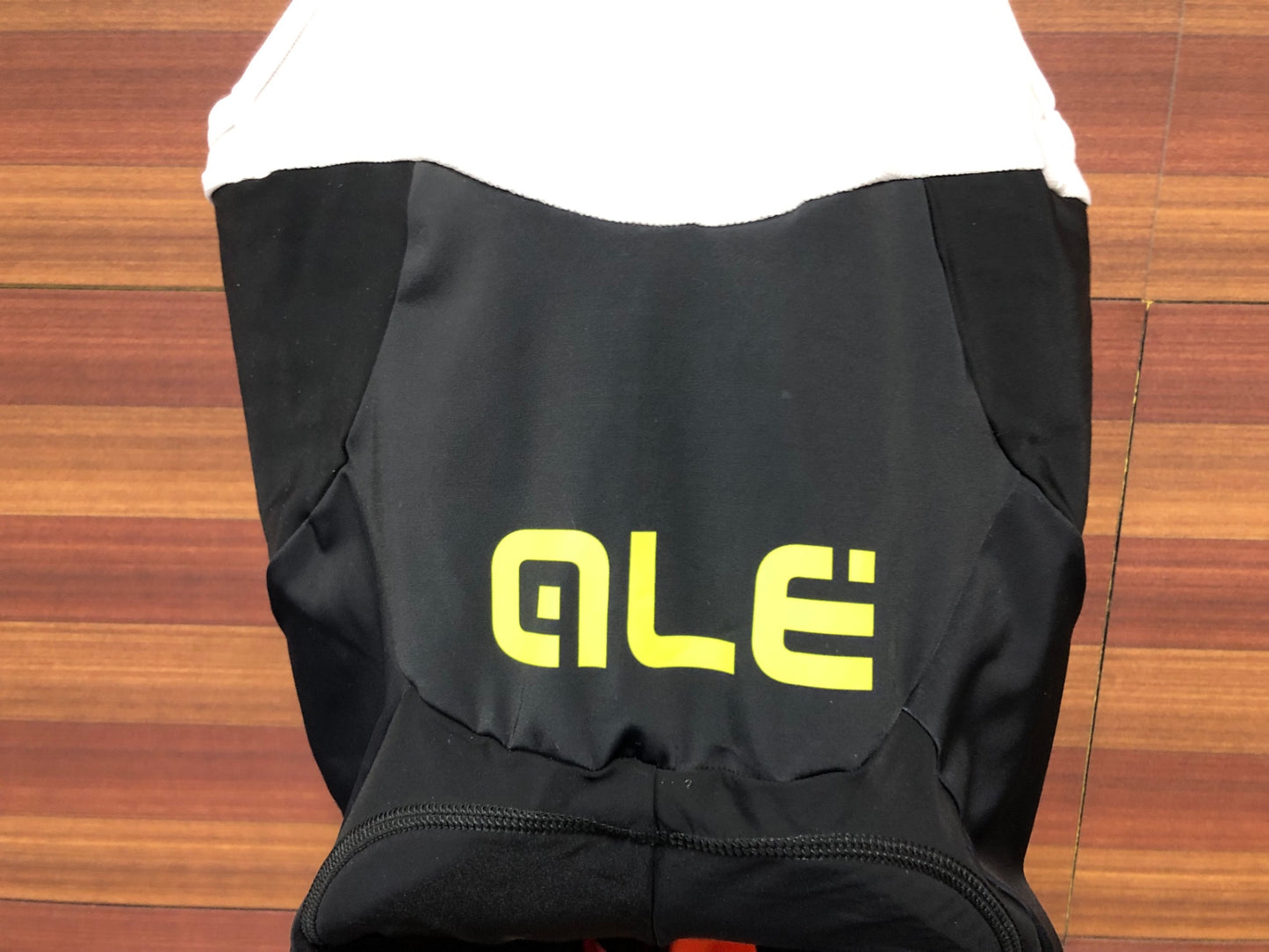 IM209 アレ ALE ビブショーツ 黒 オレンジ L