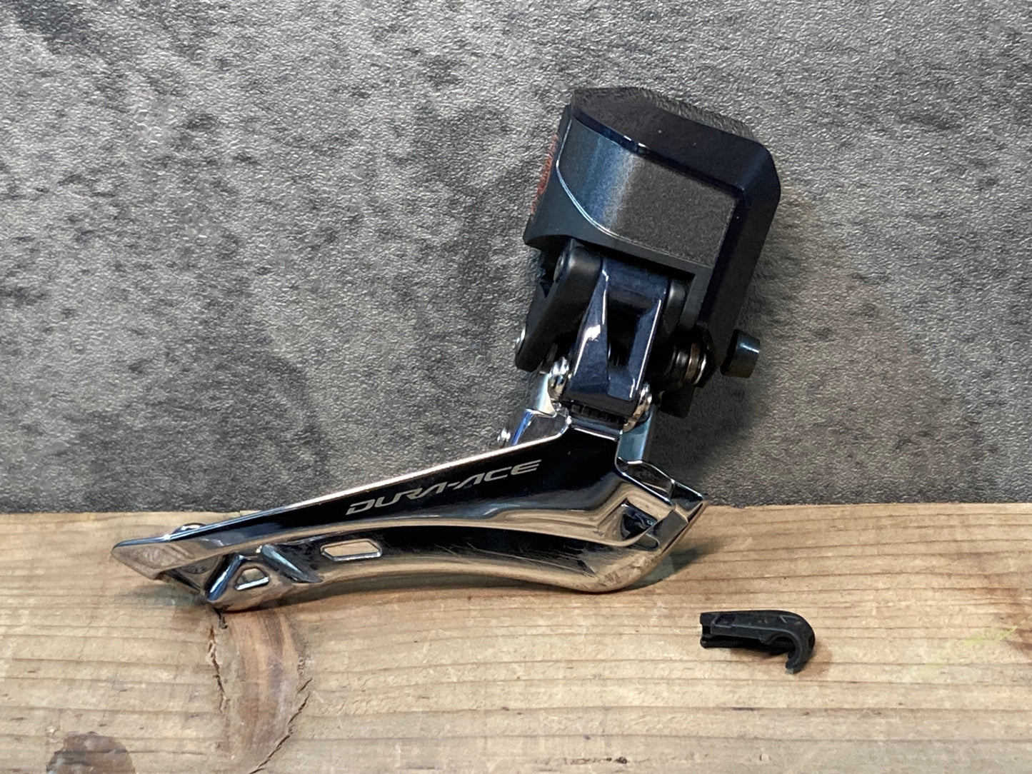 IO068 シマノ SHIMANO デュラエース DURA-ACE FD-R9150 直付 フロントディレイラー 2s Di2 電動 動作確認済