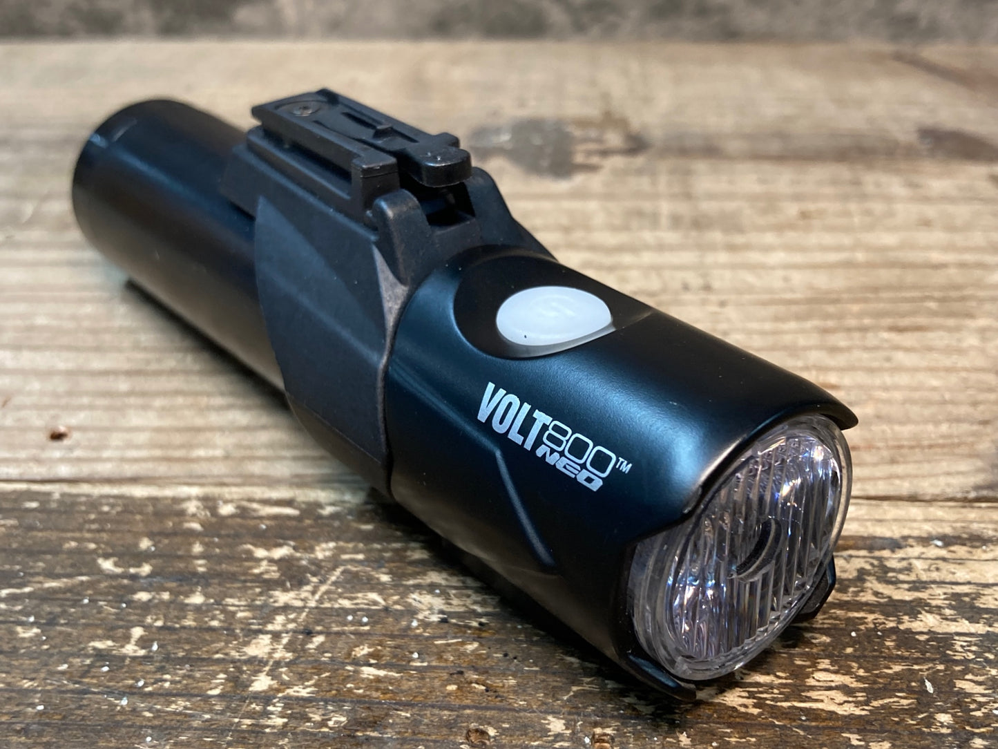 IV422 キャットアイ CATEYE VOLT 800 NEO フロントライト ※動作確認済み