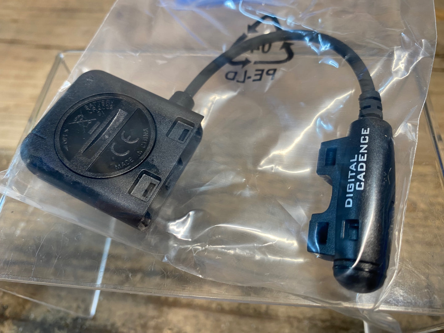 IV885 ジャイアント GIANT 2IN1 DIGITAL SENSOR スピード ケイデンス センサー ANT+ Bluetooth