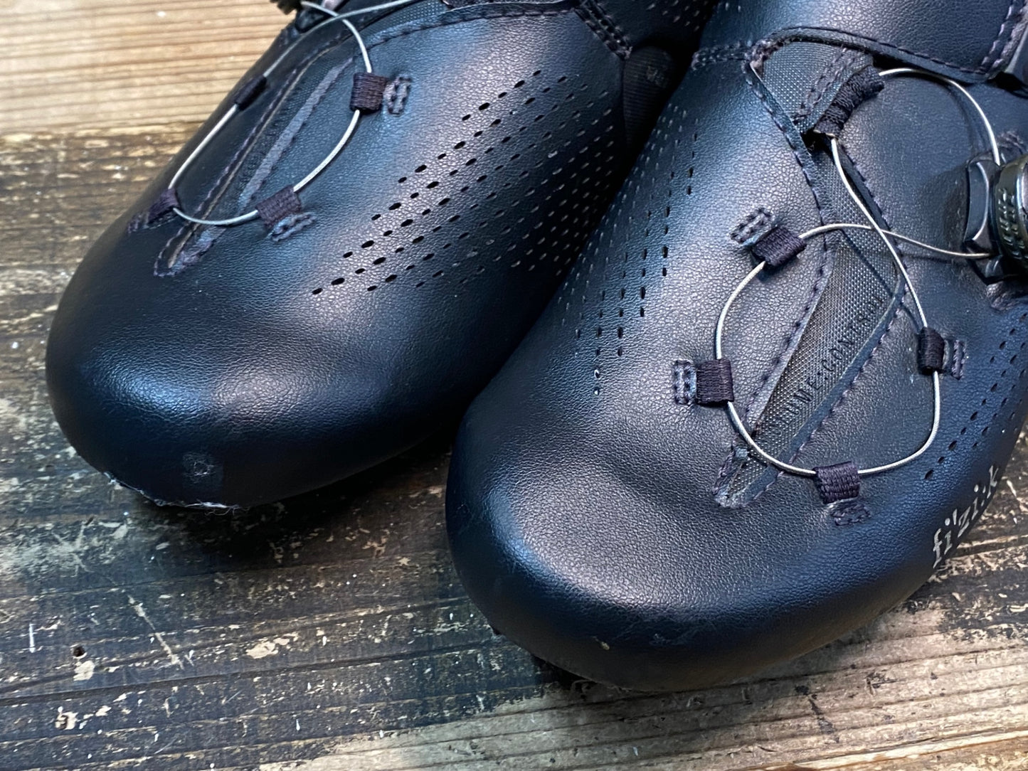 JB328 フィジーク fizik INFINITO R1 Shoes ビンディングシューズ 黒 EU42 3穴