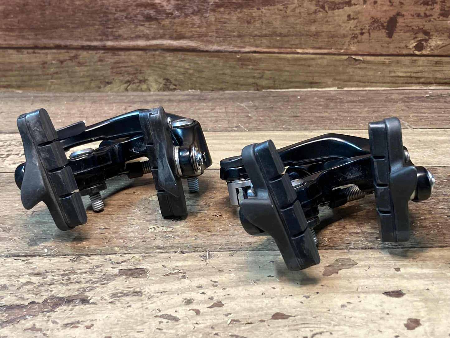 IB247 シマノ SHIMANO 105 BR-R7010 ダイレクトマウントブレーキ 前後セット