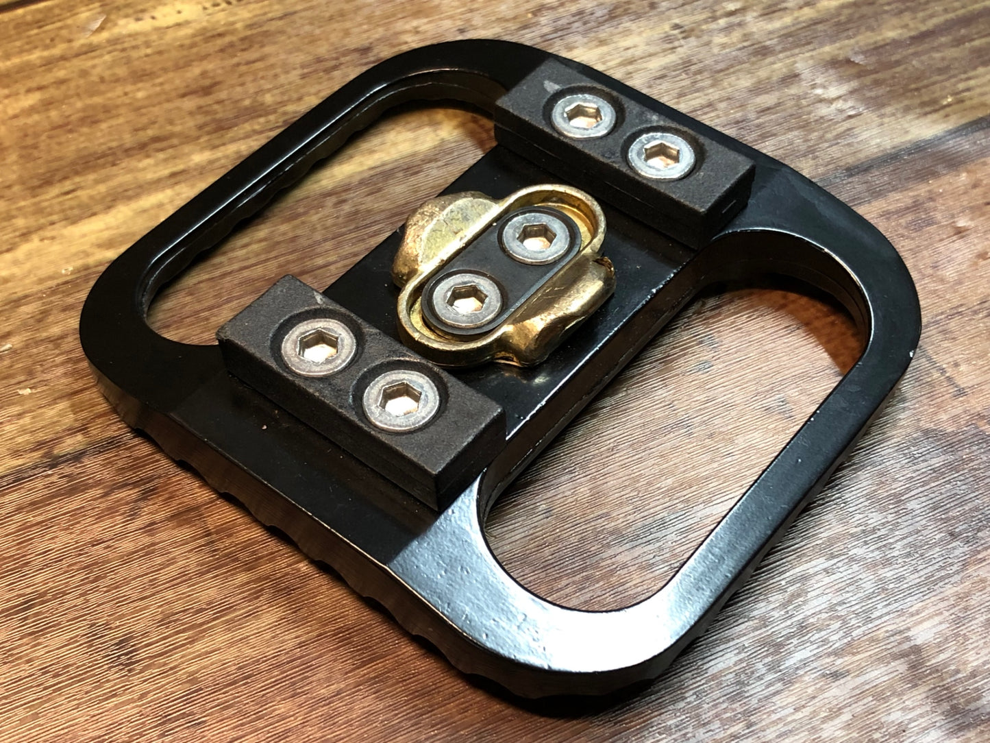 IN044 プロブレムソルバーズ Problem Solvers Deck Clipless Pedal Adapter フラットペダル変換アダプタ