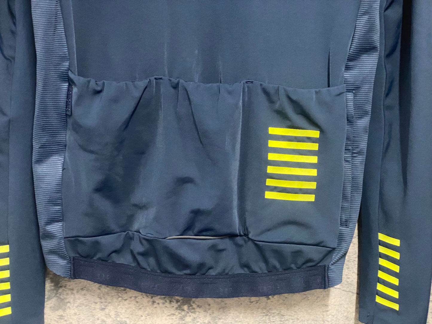 IV511 ラファ Rapha PRO TEAM LONG SLEEVE THERMAL JERSEY 長袖 サイクルジャージ 黒 M