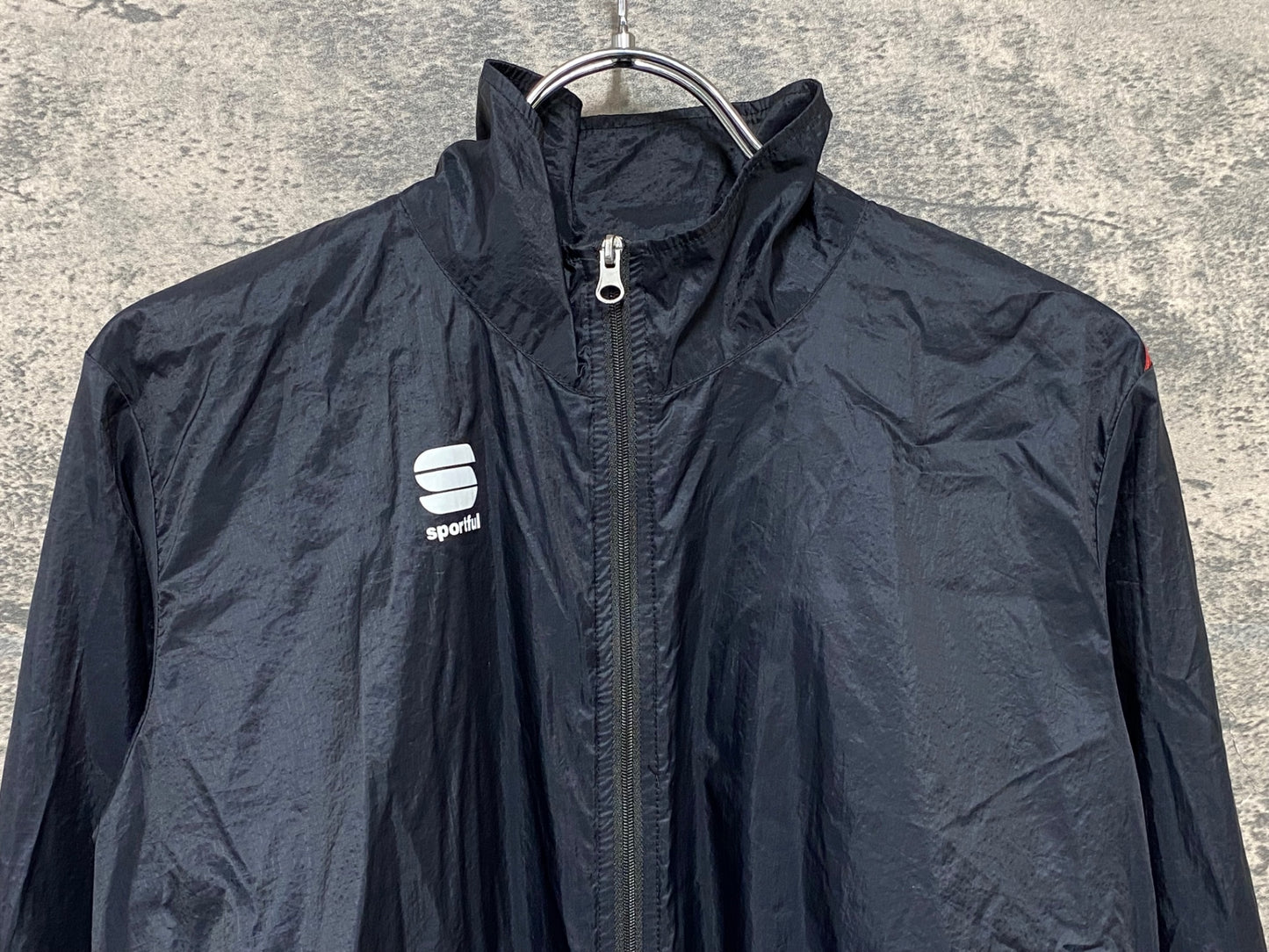 IY492 スポーツフル Sportful 長袖 ウィンドブレーカー 黒 Lサイズ
