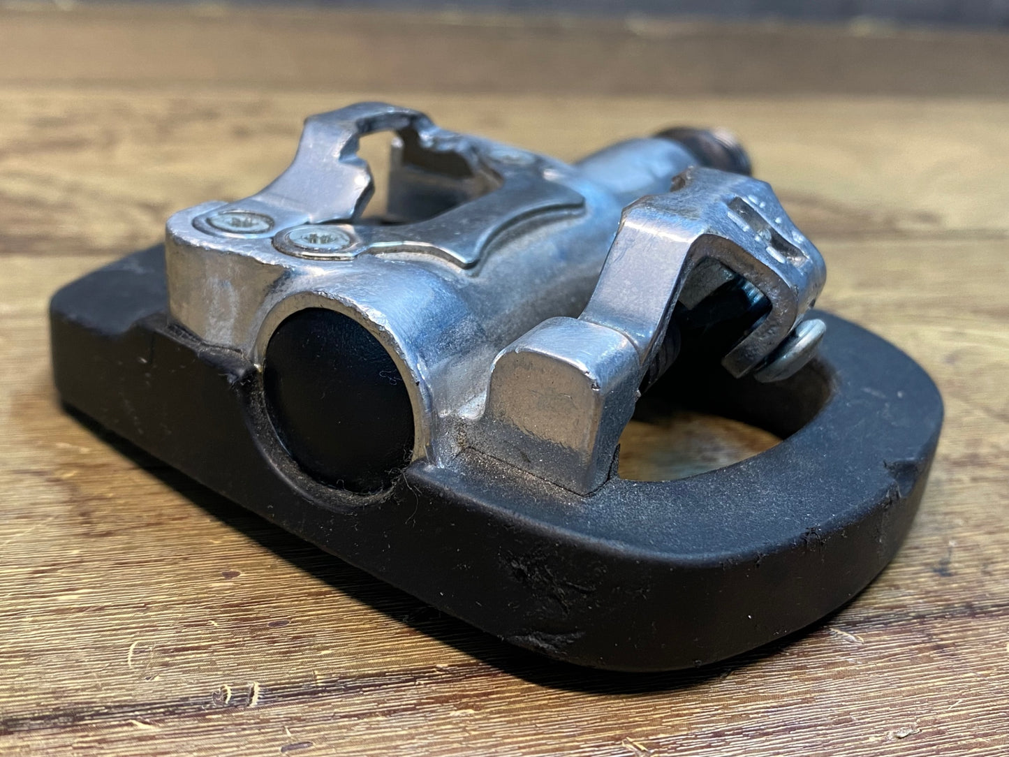 IZ040 ディズナ DIXNA FPラバークリップレスペダル ビンディングペダル