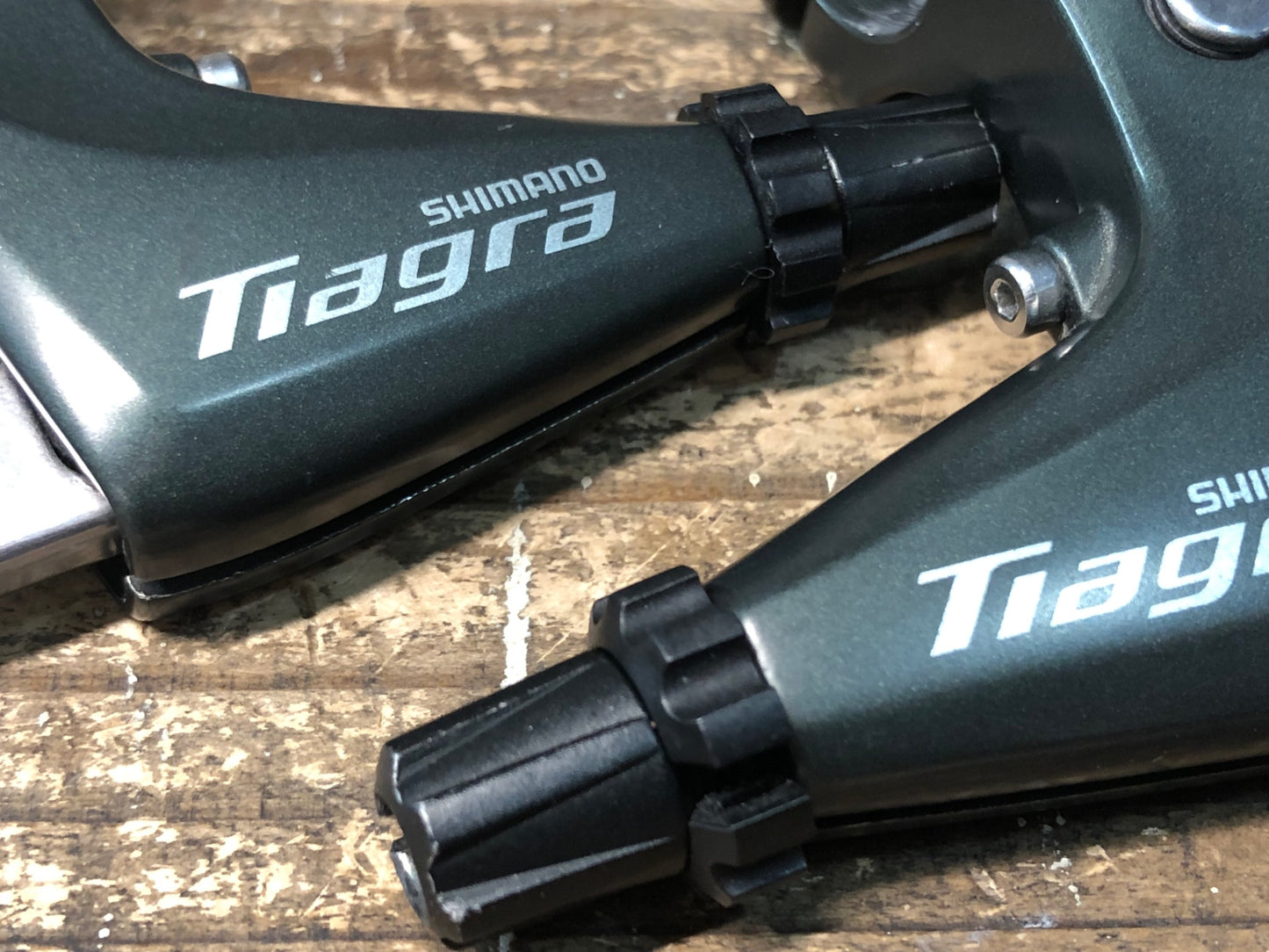 IY780 シマノ SHIMANO ティアグラ Tiagra BL-4700 ブレーキレバー Φ22.2