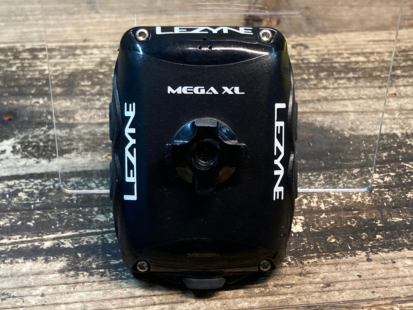 IJ372 レザイン LEZYNE メガ MEGA XL GPS サイクルコンピューター 本体のみ、マウント