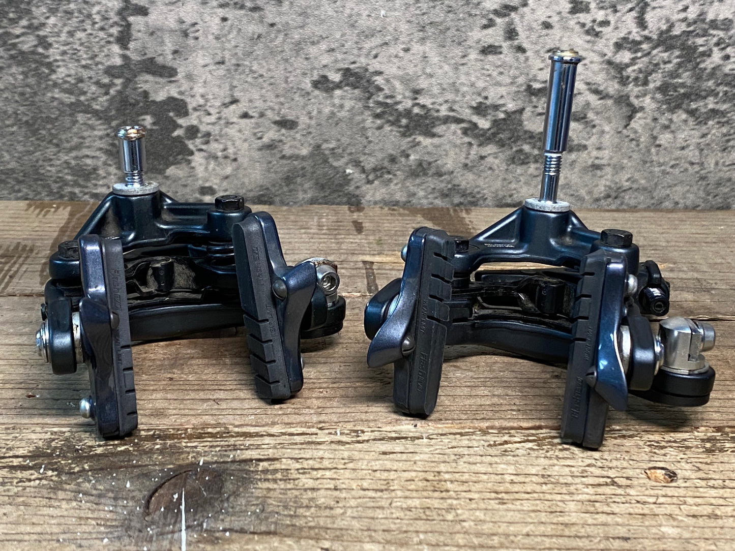 IY894 シマノ SHIMANO アルテグラ ULTEGRA BR-R8000 キャリパーブレーキ 前後セット