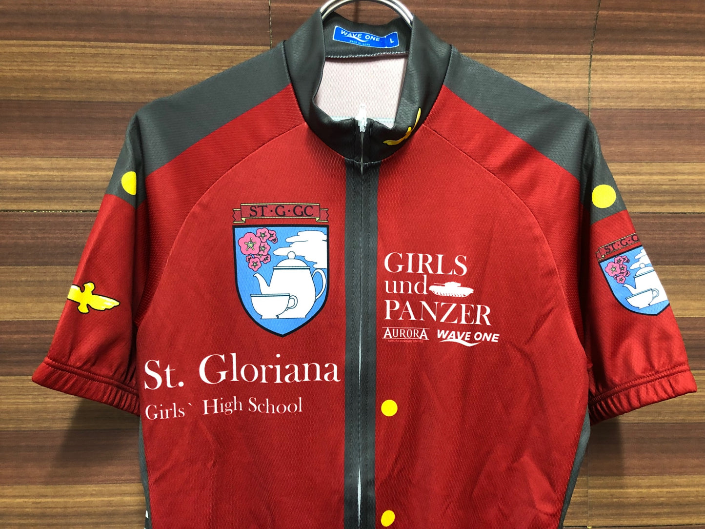IS996 ウェイブワン WAVE ONE AURORA 半袖 サイクルジャージ 赤 グレー L ガールズ＆パンツァー 聖グロリアーナ女学院 痛ジャージ