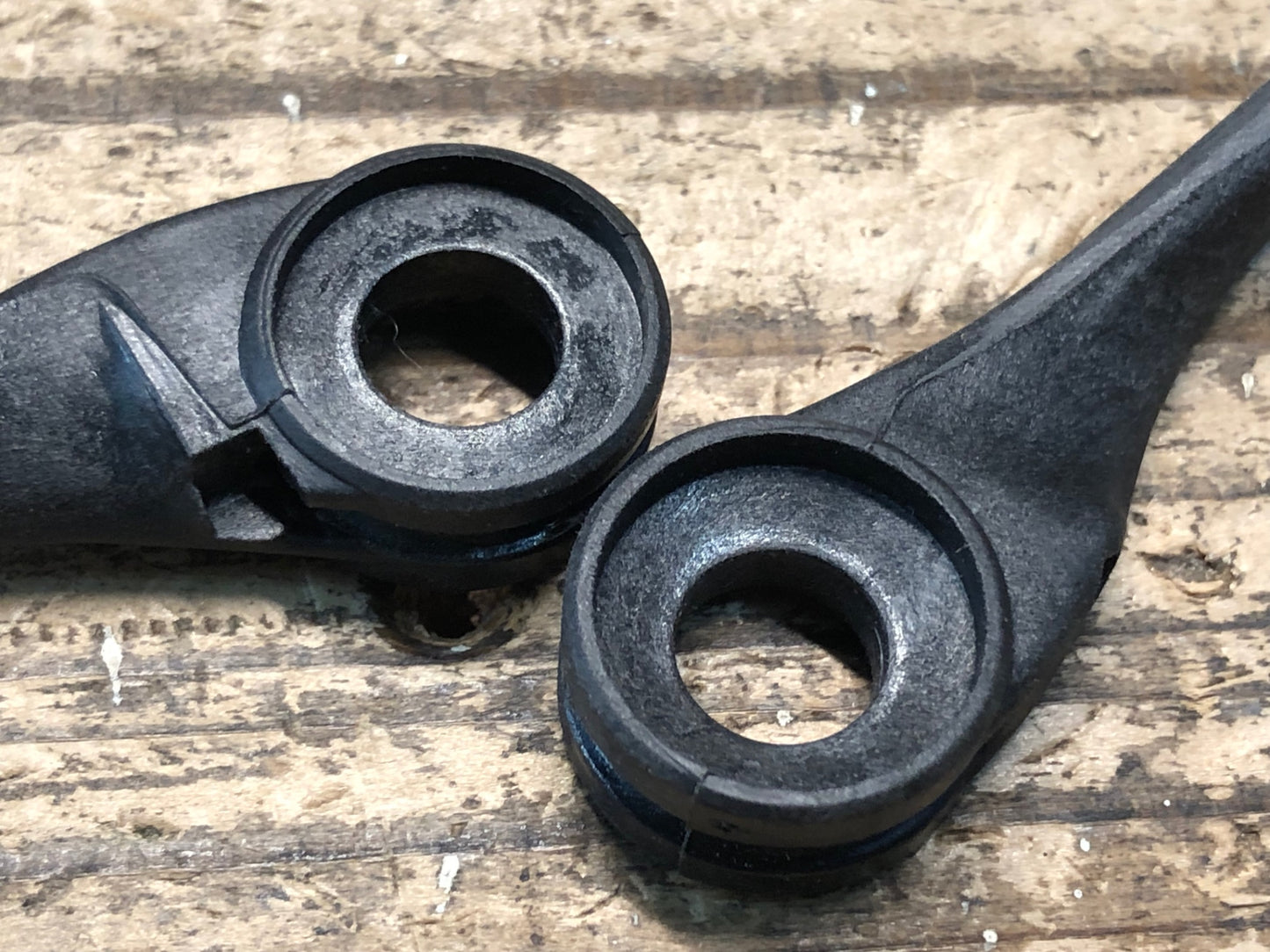 IL941 モドロ Modolo クロノス KRONOS 樹脂製 Wレバー シフトレバー