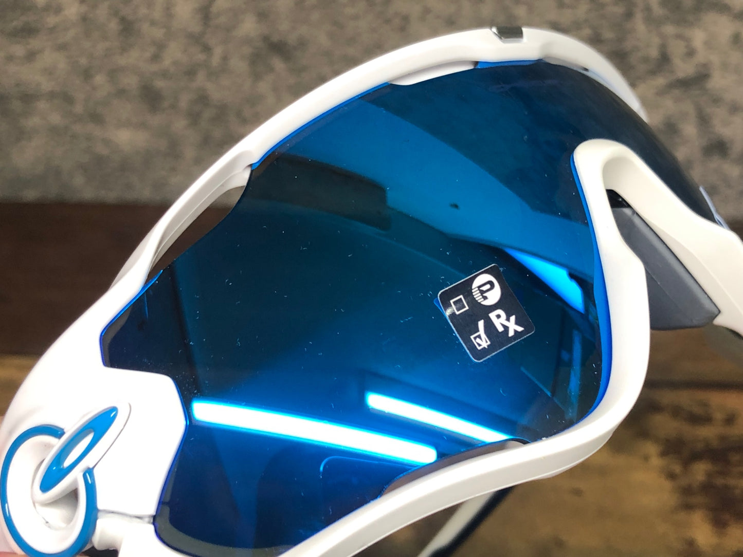 IT246 オークリー OAKLEY JAWBREAKER サングラス アイウェア 白 PRIZMレンズ