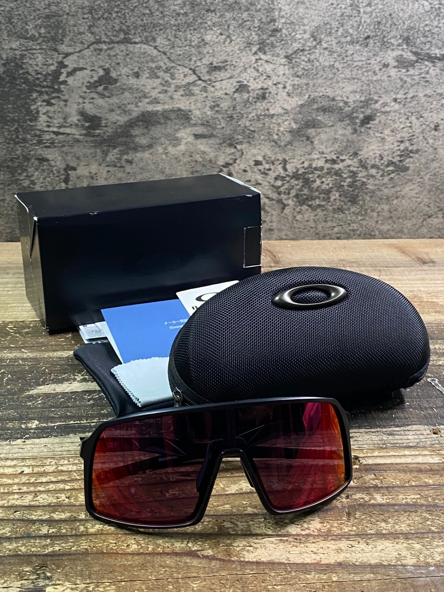 IV413 オークリー oakley スートロ SUTRO アイウェア サングラス プリズムレンズ 黒フレーム