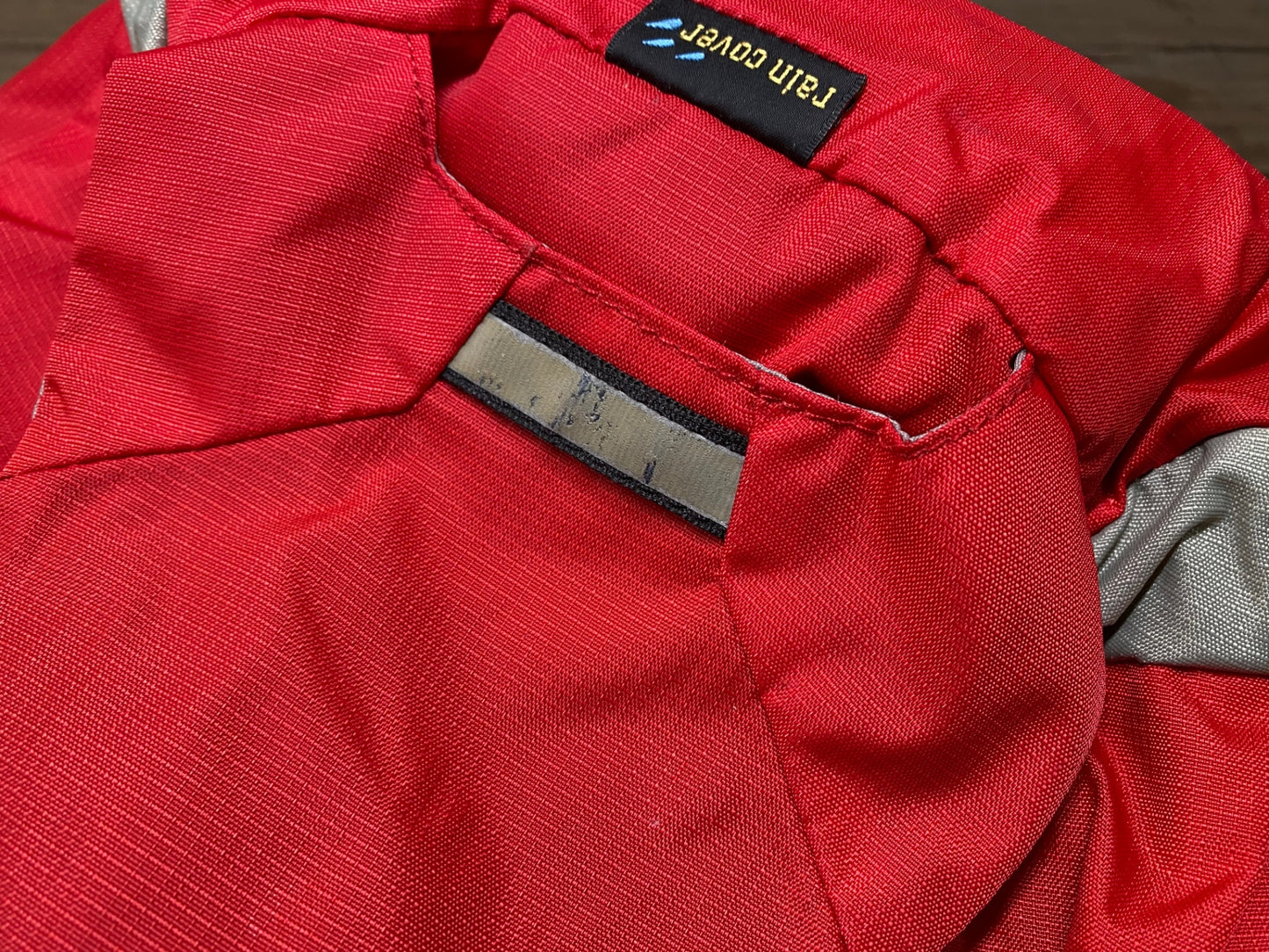 IT061 ドイター deuter cross bike 18 リュック バックパック 赤