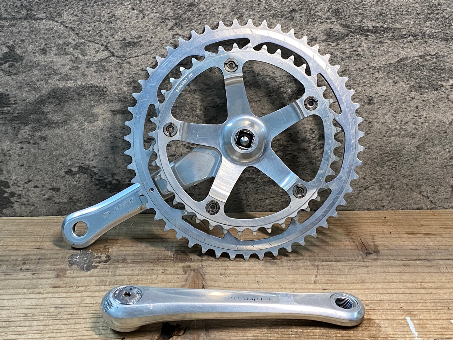 IX536 スギノ SUGINO SUGINO75 クランクセット 51/40T 165mm ※スレ