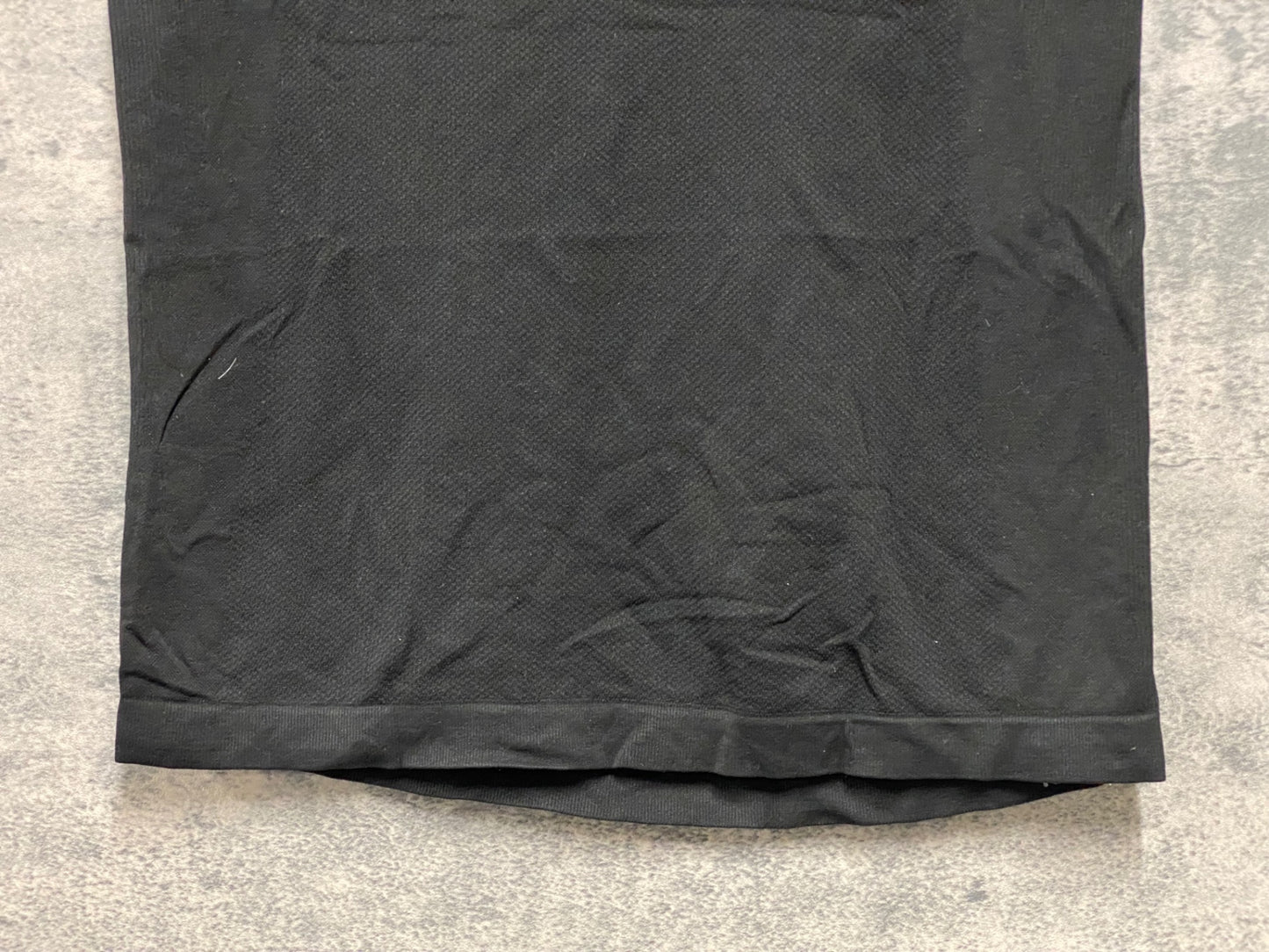 JB290 アソス assos SKINFOIL 2.4 半袖 ベースレイヤー 黒 SIZE2 SPRING/FALL