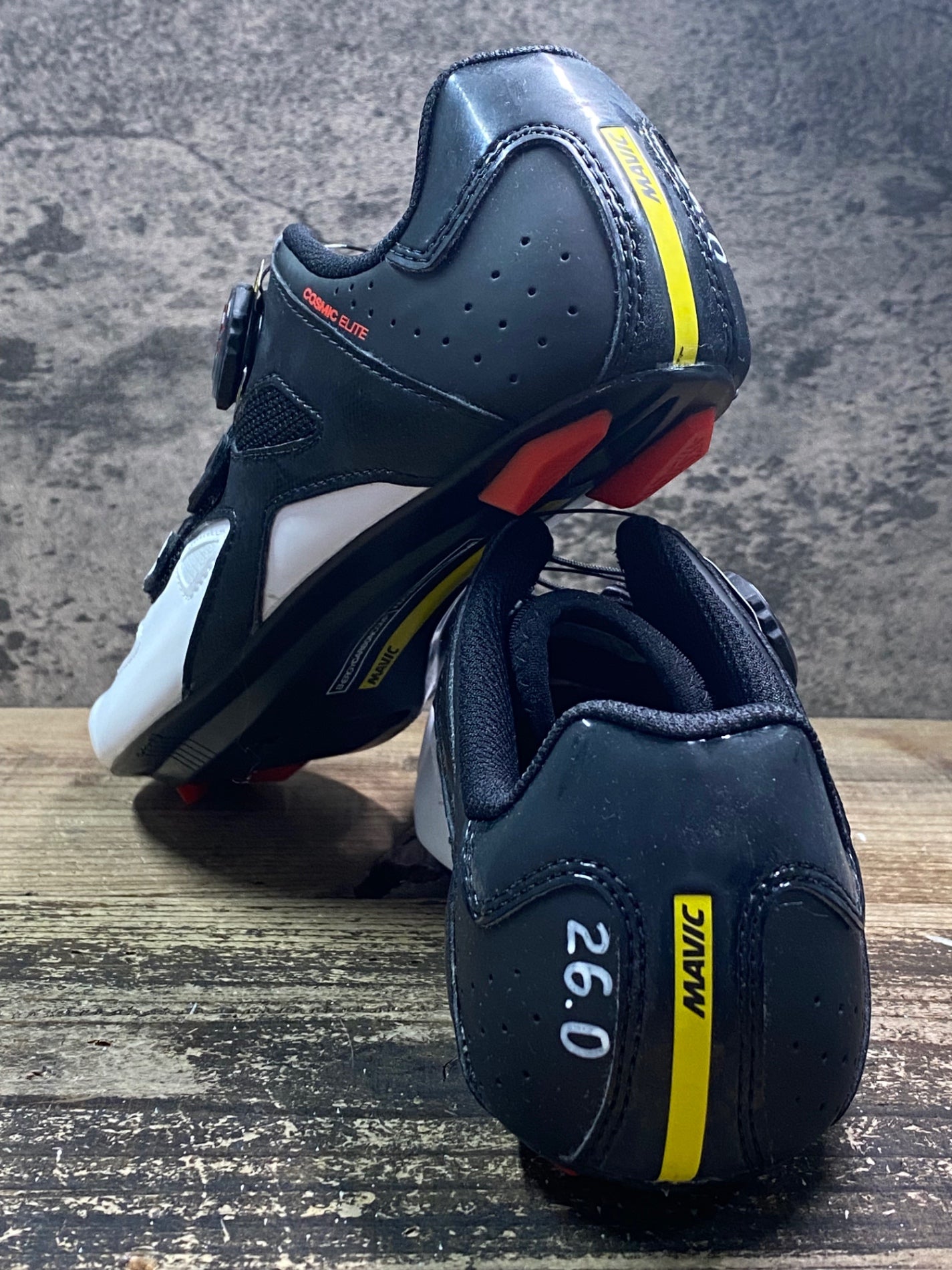 JC686 未使用品 マヴィック MAVIC COSMIC ELITE ビンディングシューズ 黒白 EU41 1/3 SPDアタッチメント ペン字あり