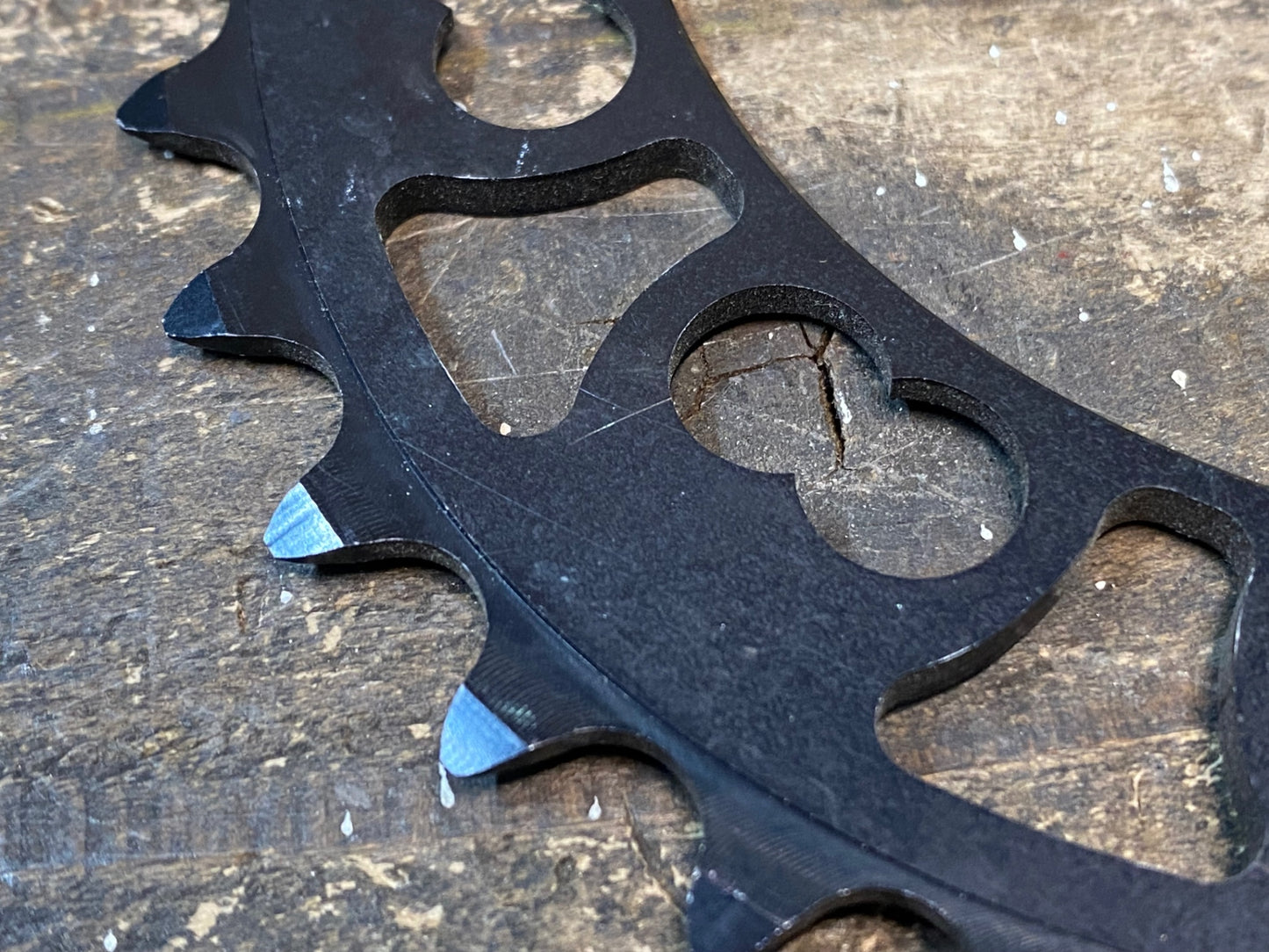 IS404 ローター ROTOR QRINGS チェーンリング インナー 黒 36T BCD113 11S 楕円