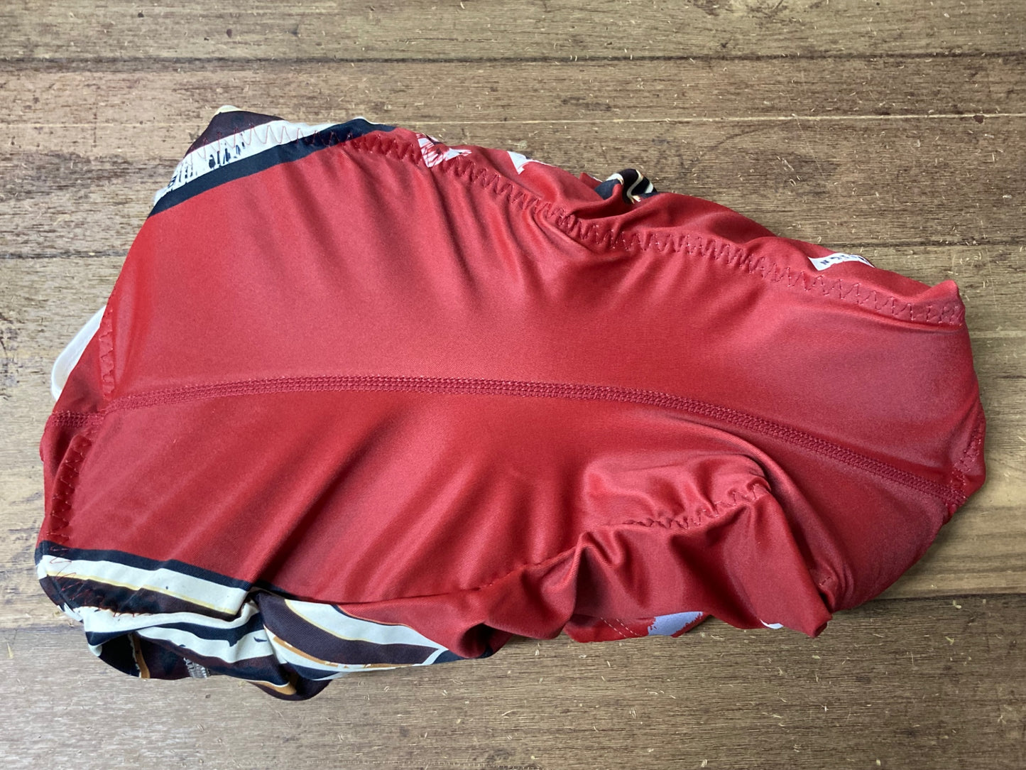 IY630 パンダーニ Pandani ビブショーツ 白 赤 L