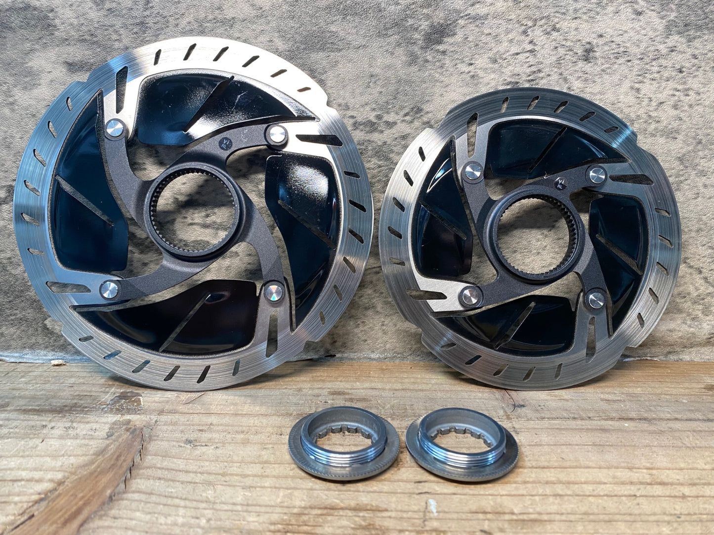 IU190 シマノ SHIMANO デュラエース DURA-ACE SM-RT900 ディスクブレーキローター 160mm 140mm 実測1.7mm