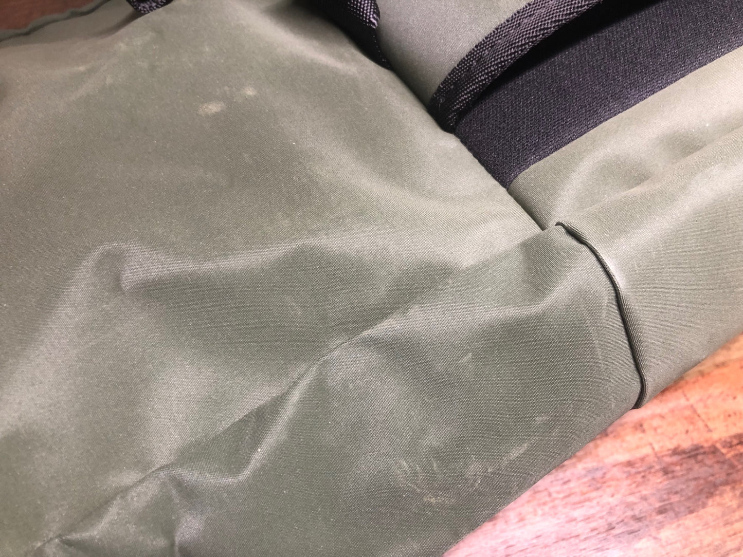 IW775 ラファ Rapha ROLL TOP BACKPACK リュック バックパック オリーブ