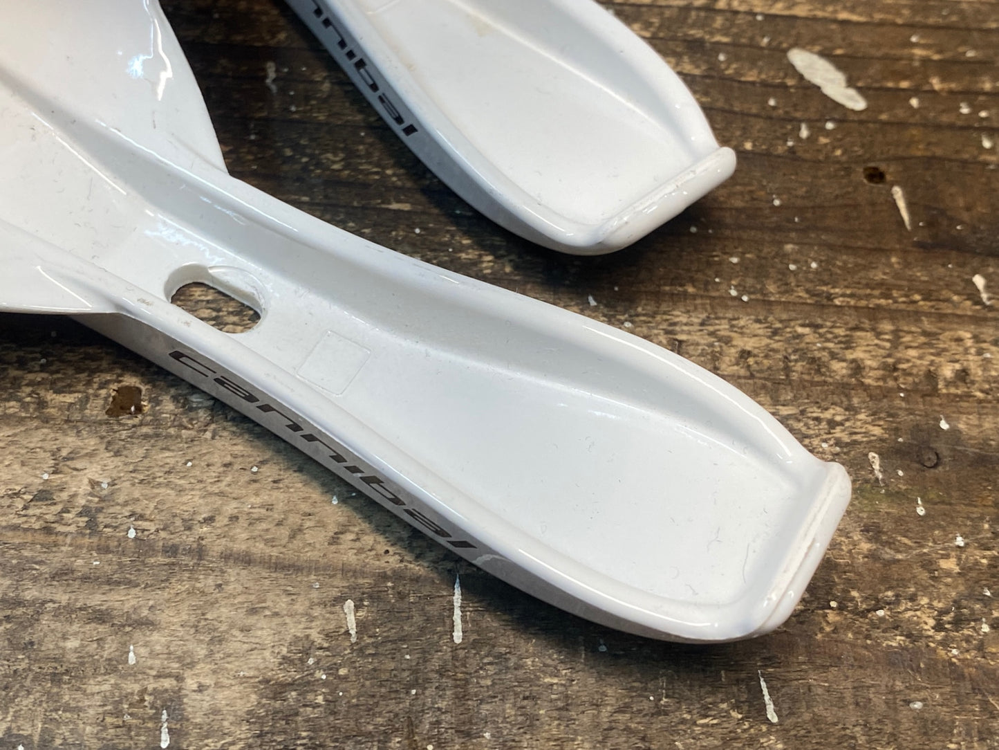 IT767 エリート ELITE CANNIBAL ボトルケージ