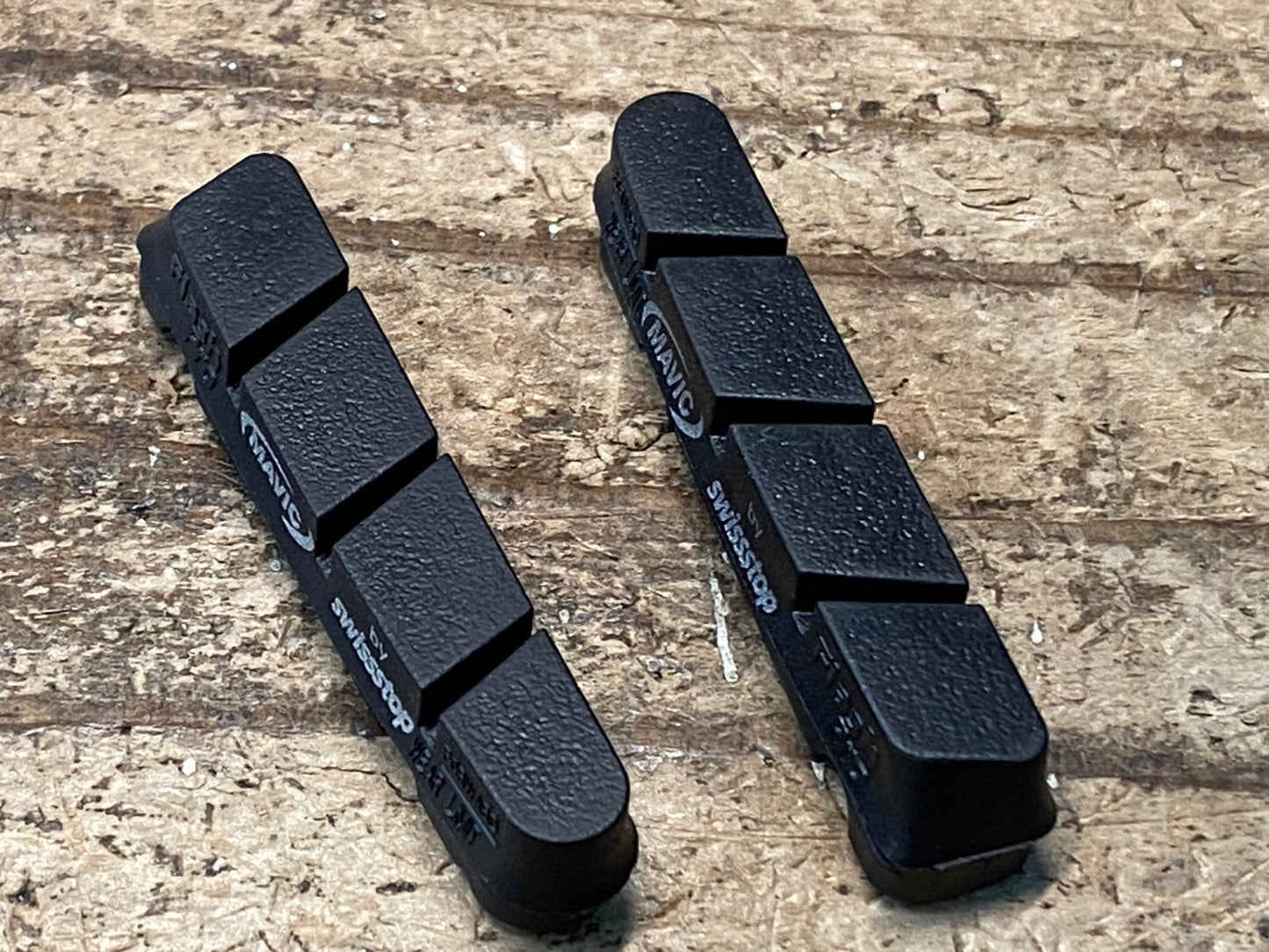 IO687 マビック MAVIC EXALITH  ブレーキシュー シマノ用