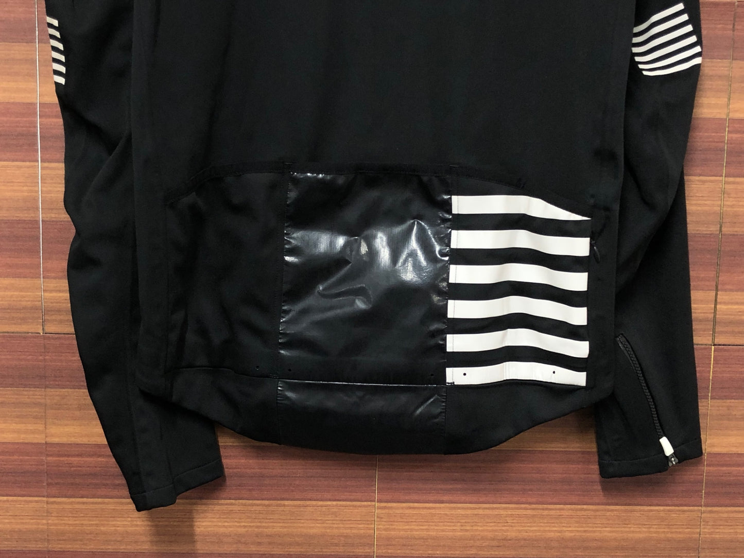 IP525 ラファ Rapha PROTEAM SOFTSHELL JACKET Lサイズ