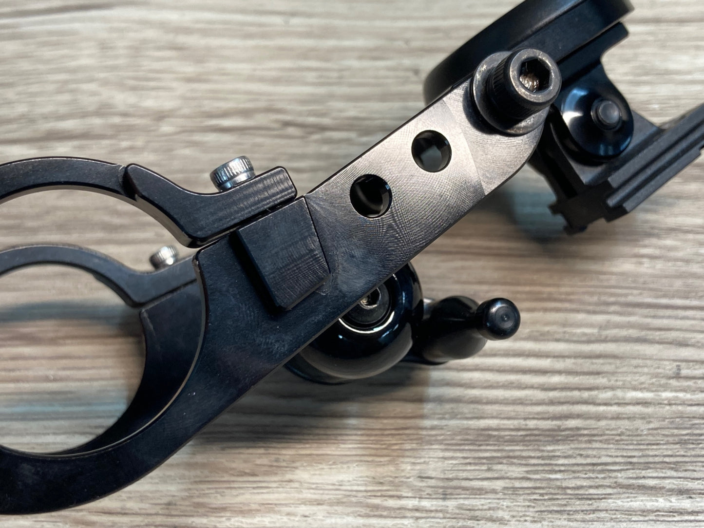 IW999 レックマウント Rec-Mounts Type19 両持 サイコンマウント ガーミン/キャットアイ対応 ベル付属