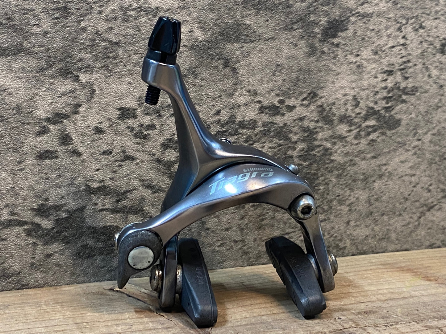 IV022 シマノ SHIMANO ティアグラ Tiagra BR-4700 キャリパーブレーキ リア