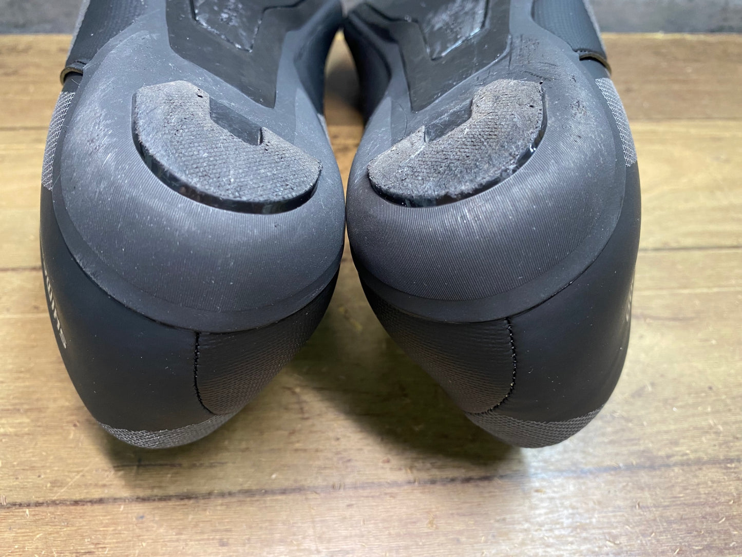 JA995 シマノ SHIMANO RC3 SH-RC300M ビンディングシューズ 黒 EU43 3穴