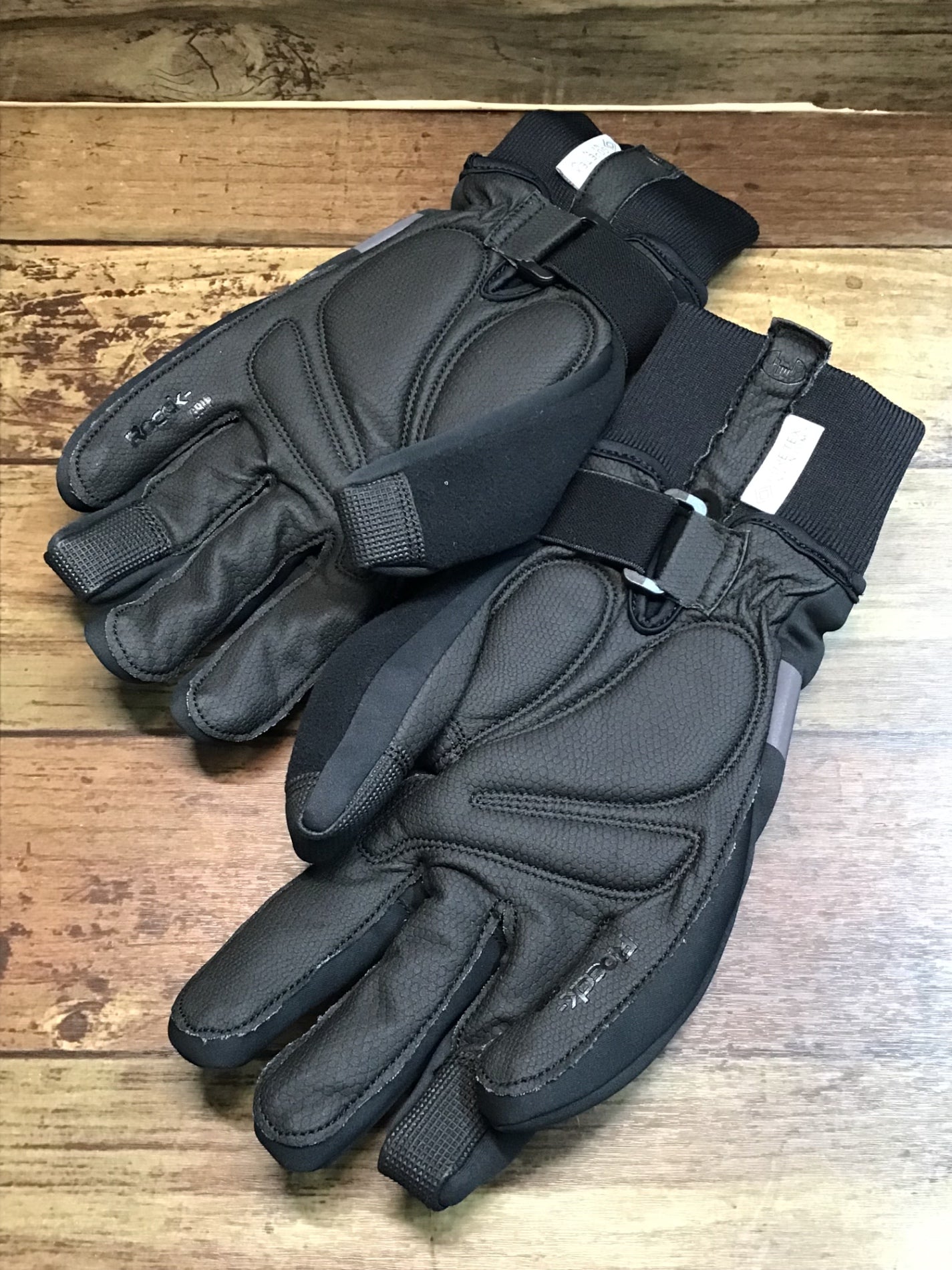 IK576 レッケル ROECKL VILLACH グローブ 9