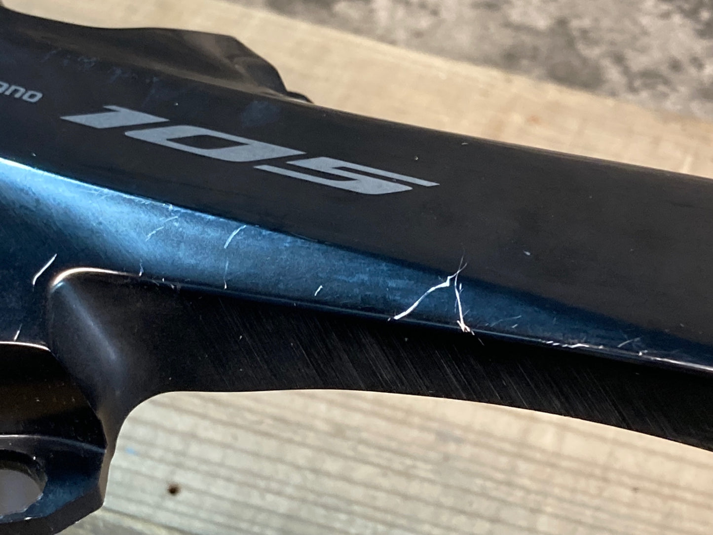 IN467 シマノ SHIMANO 105 FC-R7100 クランクアーム 175mm