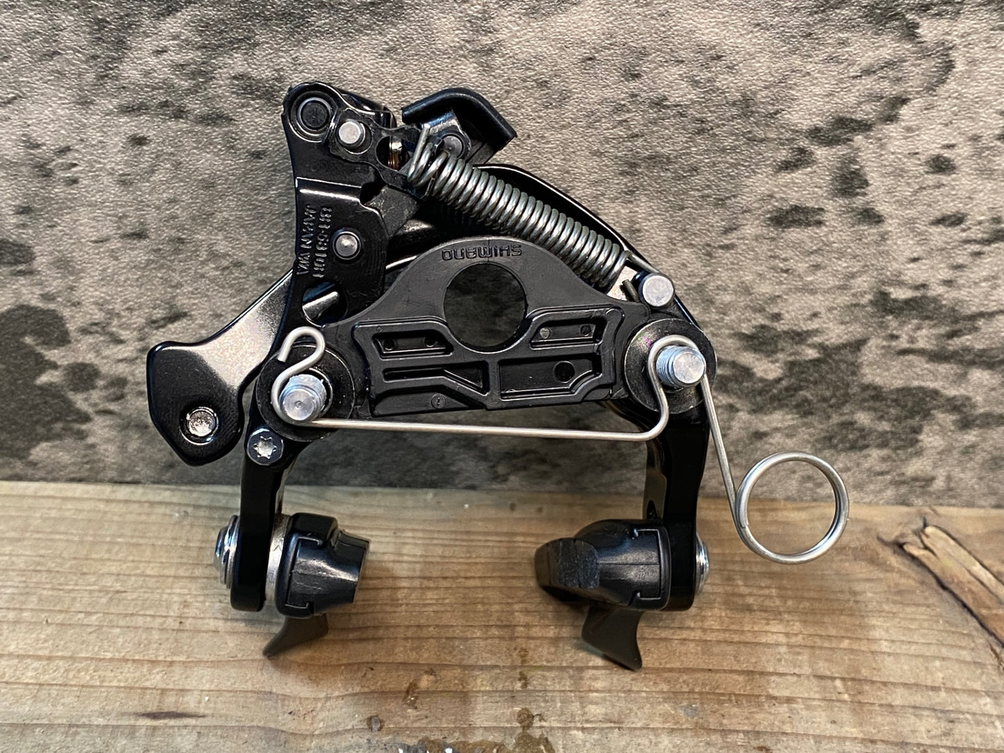 IW375 シマノ SHIMANO 105 BR-5810R ダイレクトマウントブレーキ リアのみ