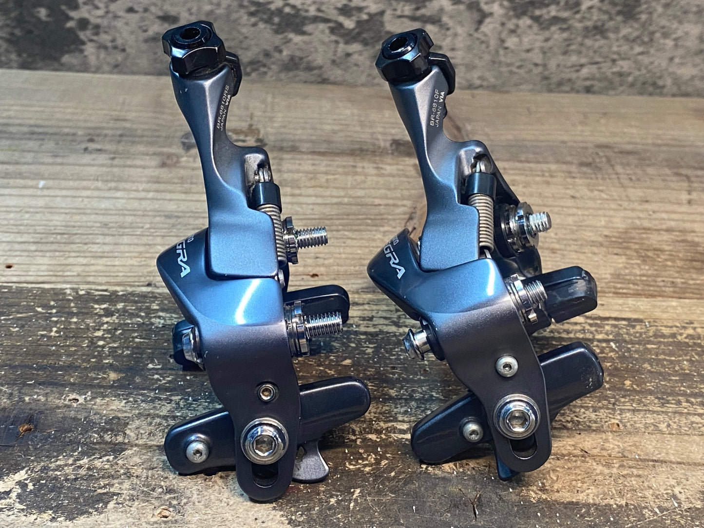 IQ569 シマノ SHIMANO アルテグラ ULTEGRA BR-R6810 ダイレクトマウント ブレーキキャリパー 前後セット