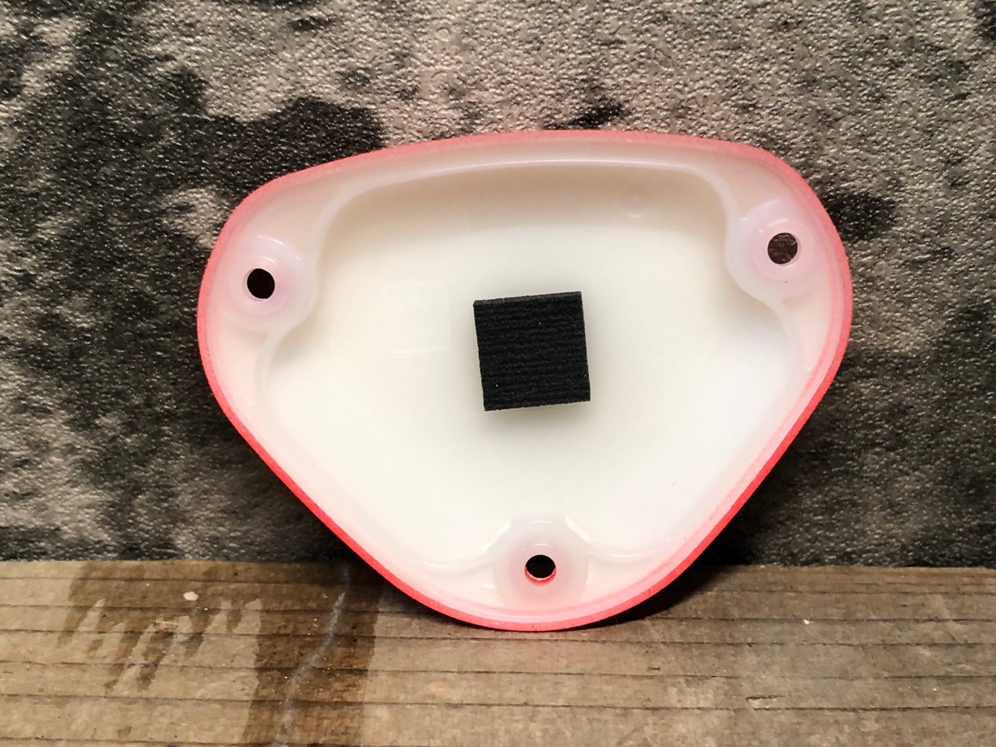 IZ003 パイオニア Pioneer 右センサーカバー 赤