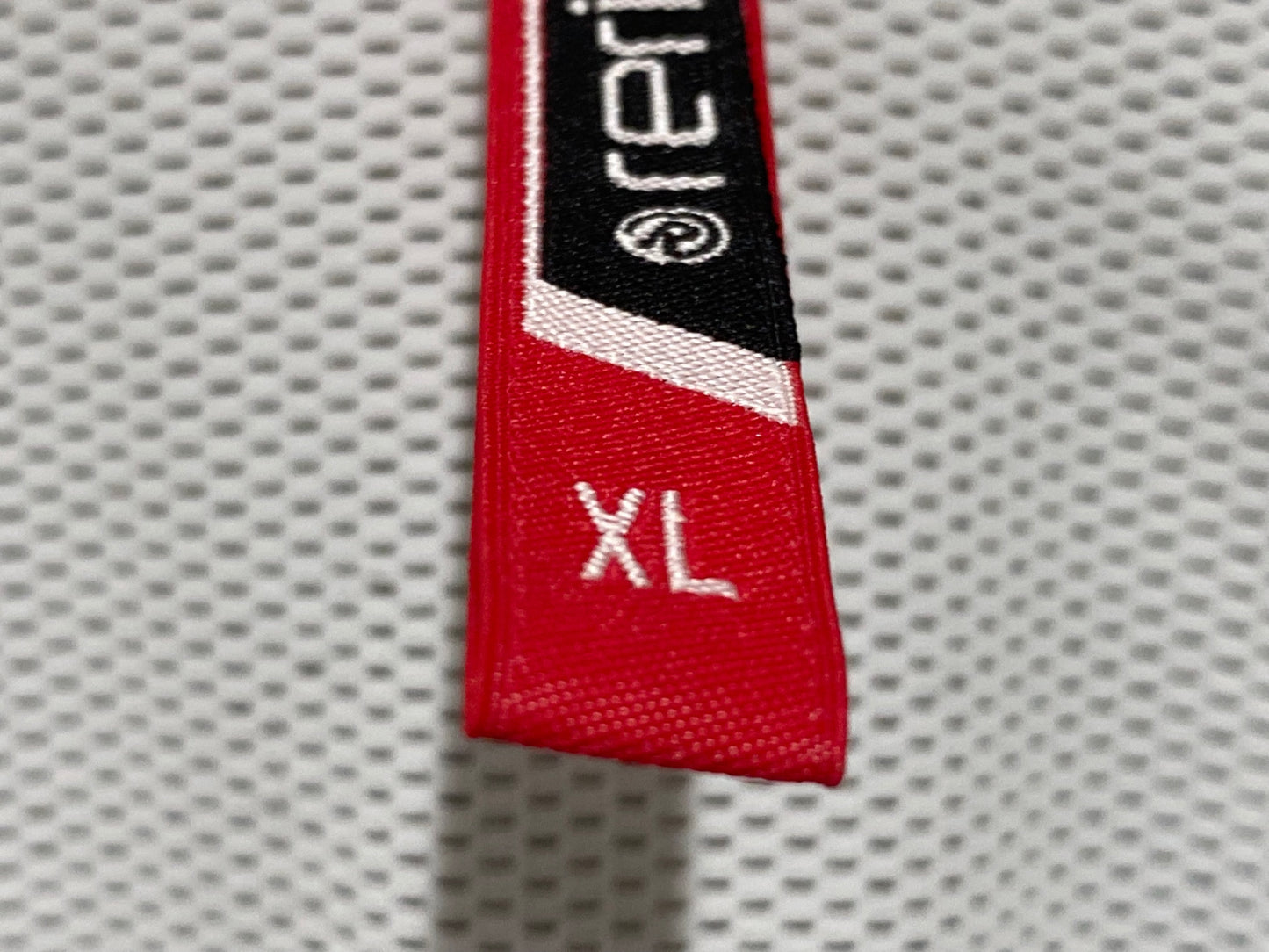 IU710 レリック reric ビブショーツ XL 黒白 パッド付近傷み