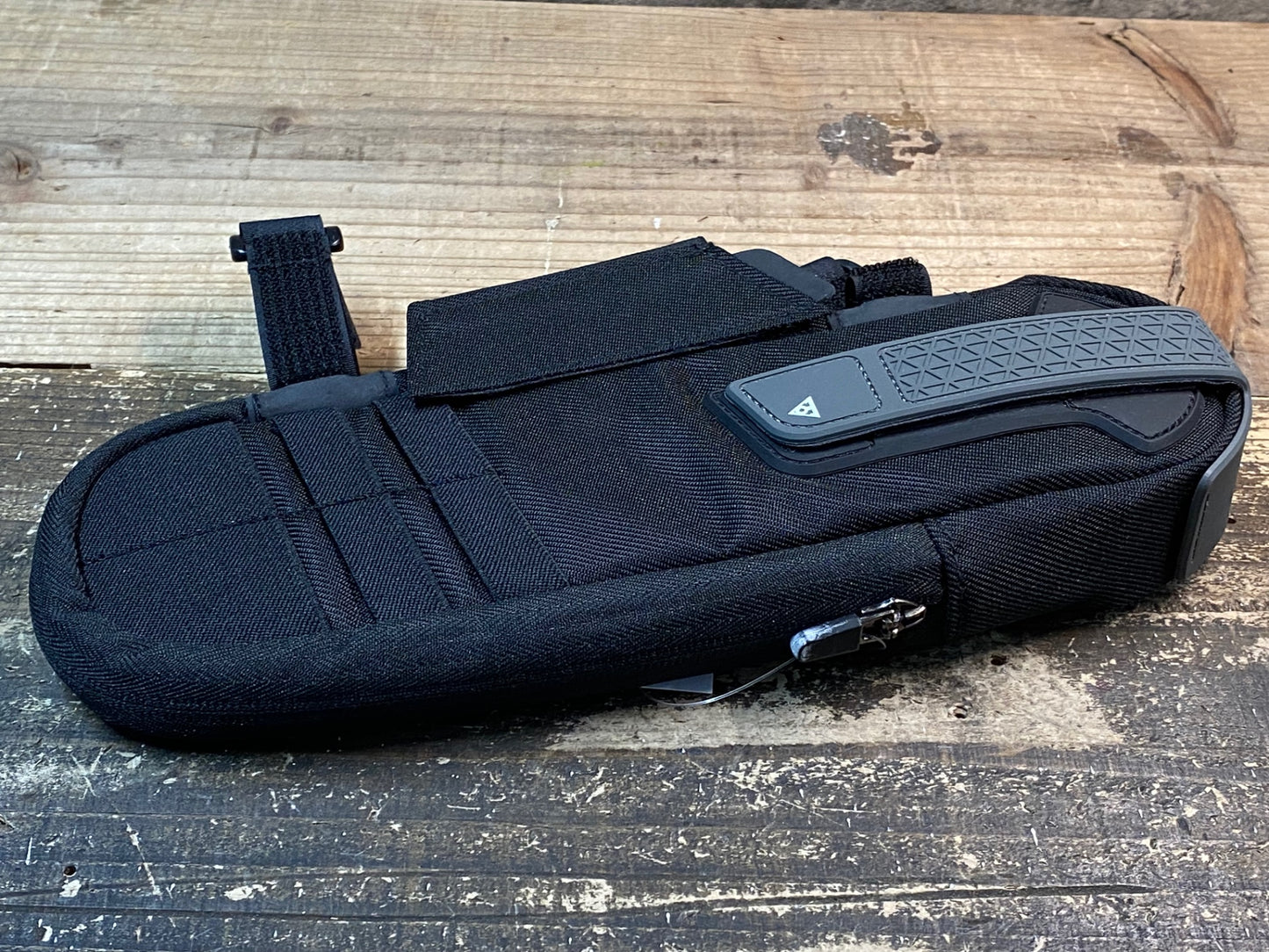 IZ930 トピーク TOPEAK トライバックアップタイヤバッグ TRI-BACKUP TIREBAG サドルバッグ