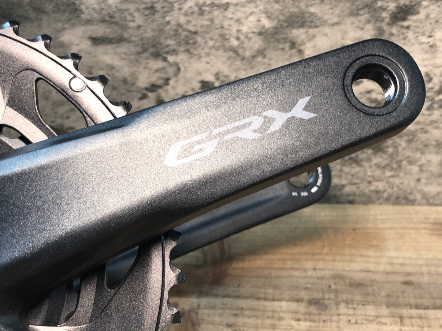 JB593 シマノ SHIMANO GRX FC-RX600 クランクセット 46/30T 165mm