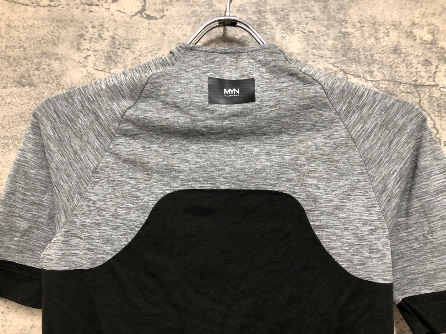 IZ528 マイン MYN 半袖 サイクルジャージ グレー 黒 S/M