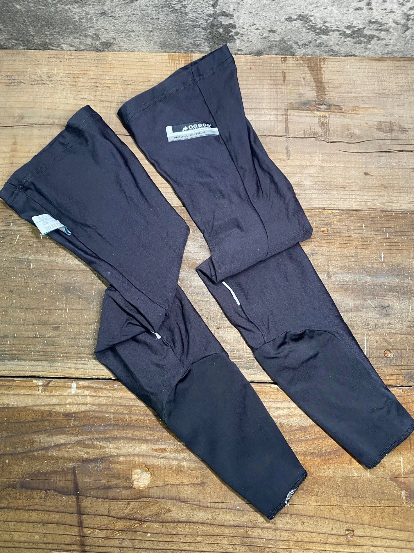 IO005 アソス Assos レッグカバー 黒 I